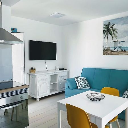 Red Hibiscus Corralejo Irent Fuerteventura Apartment Ngoại thất bức ảnh