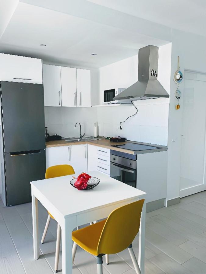 Red Hibiscus Corralejo Irent Fuerteventura Apartment Ngoại thất bức ảnh