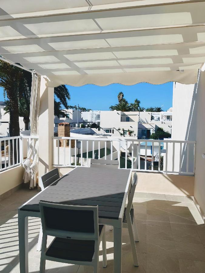 Red Hibiscus Corralejo Irent Fuerteventura Apartment Ngoại thất bức ảnh