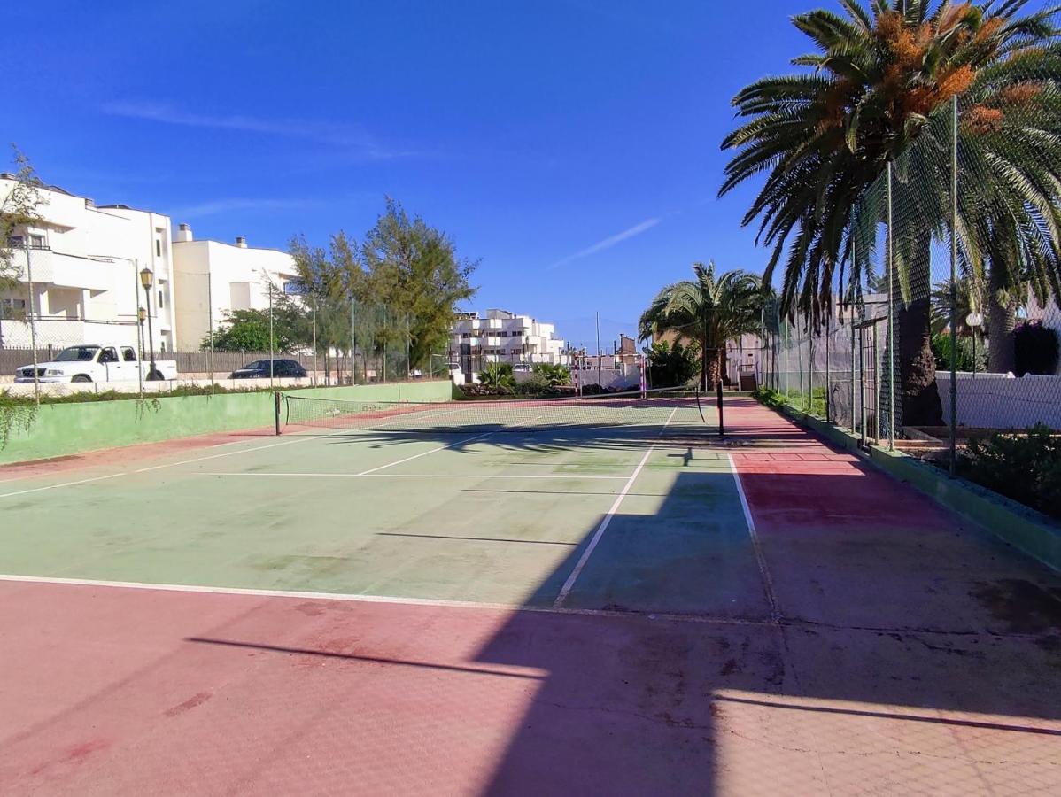 Red Hibiscus Corralejo Irent Fuerteventura Apartment Ngoại thất bức ảnh
