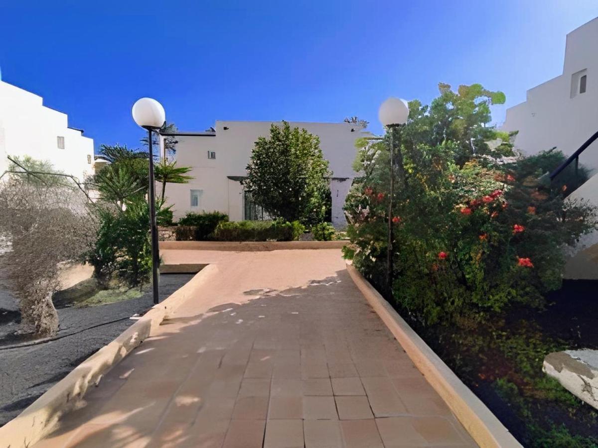 Red Hibiscus Corralejo Irent Fuerteventura Apartment Ngoại thất bức ảnh