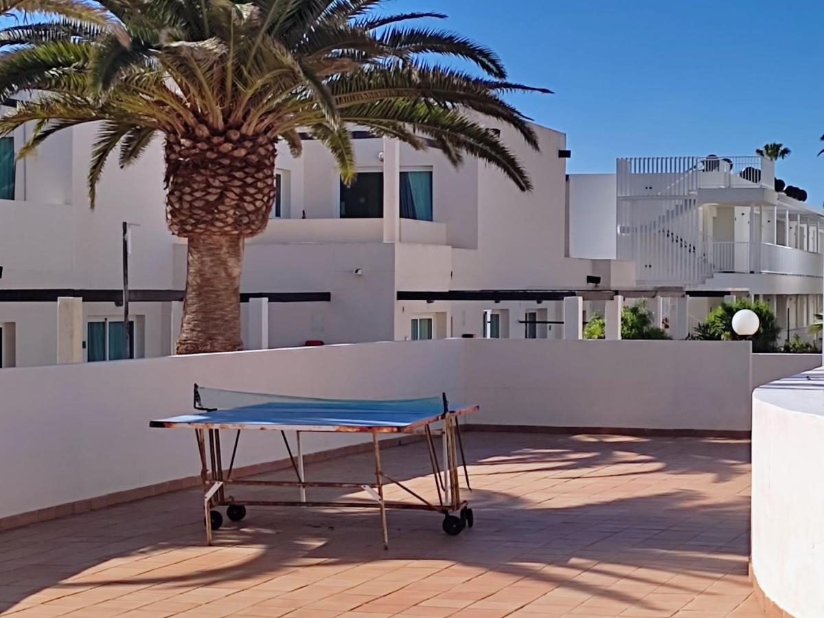 Red Hibiscus Corralejo Irent Fuerteventura Apartment Ngoại thất bức ảnh